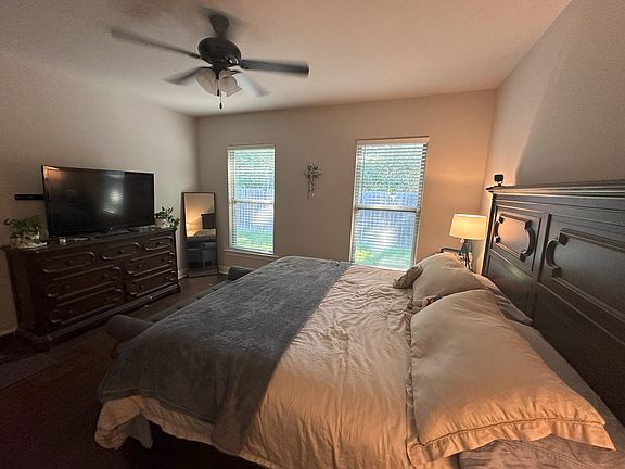 4th image of 12136 Grand Wood Ave