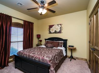 15500 Coral Creek Ln, Oklahoma City, OK 73165