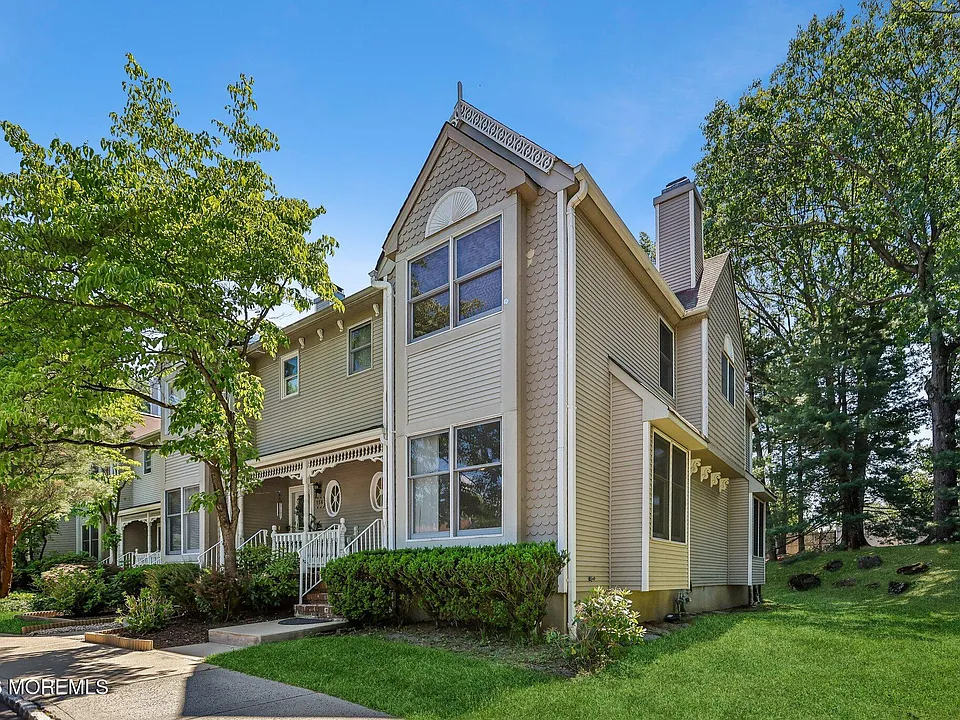 157 Northampton Dr #157