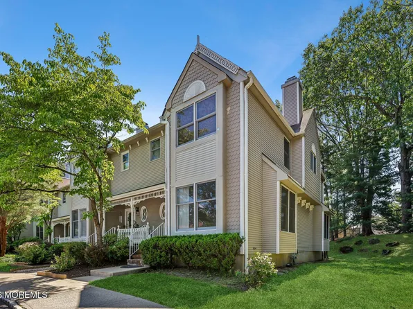 157 Northampton Dr, Holmdel, NJ 07733
