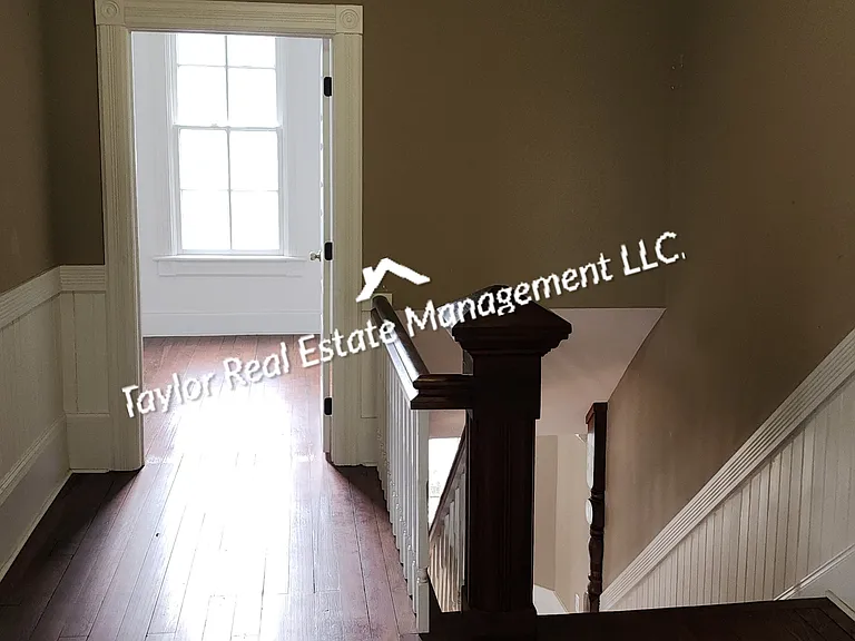 1100 N Montgomery Ave — Photo 20