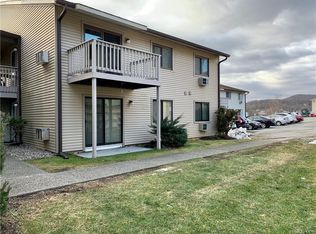 384 Concord Ln, Middletown, NY 10940