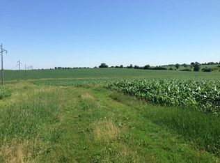 530 W Big Rock Rd, Waterloo, IA 50703