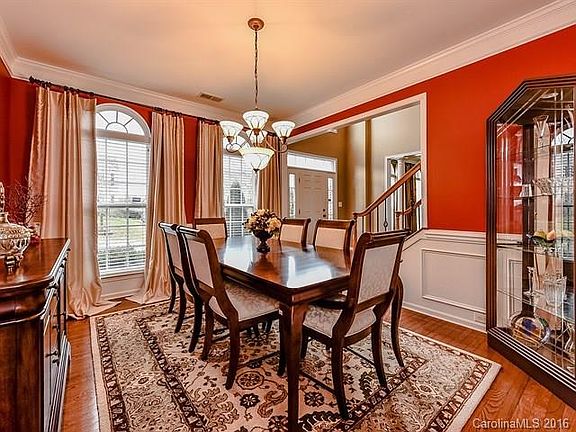 4th image of 2828 Bridle Brook Way