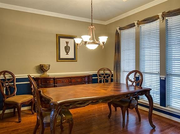 5th image of 102 Olives Br
