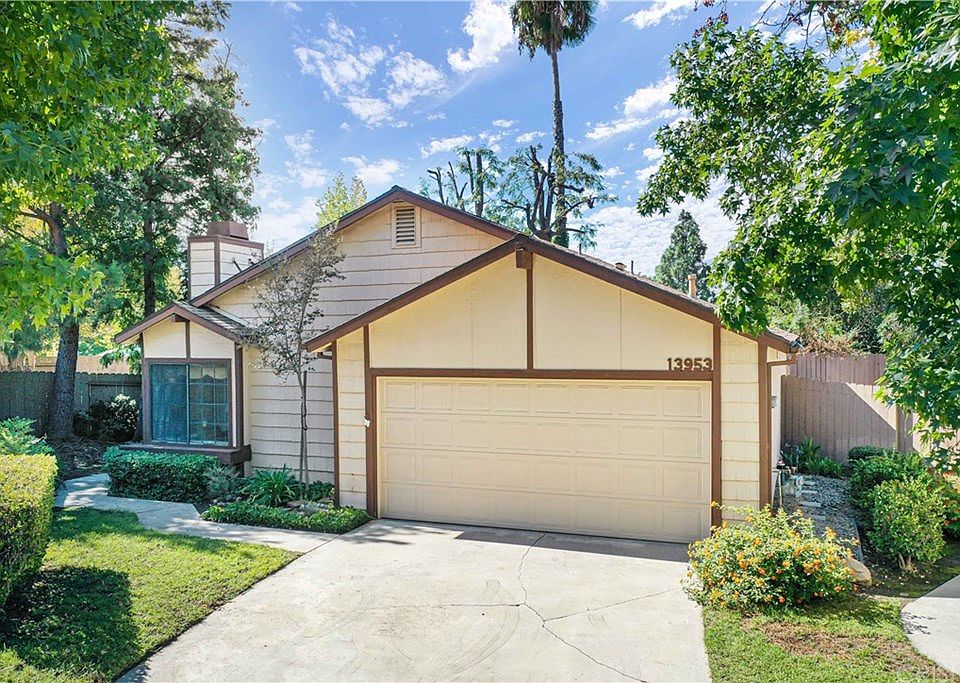 1st image of 13953 Olive Grove Ln #32