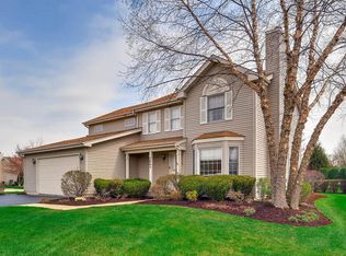 2865 Sarah Ct, Elgin, IL 60124