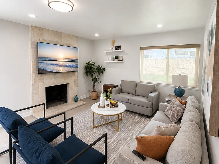 9145 Columbine Ave — Photo 6