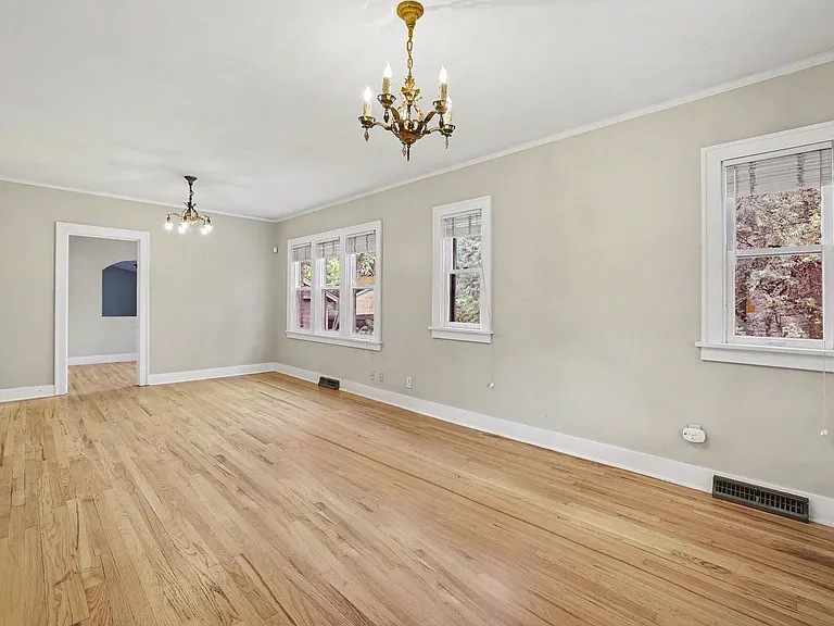 2040 S Ogden St — Photo 6