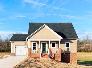 223 Brentwood Dr, Maiden, NC 28650