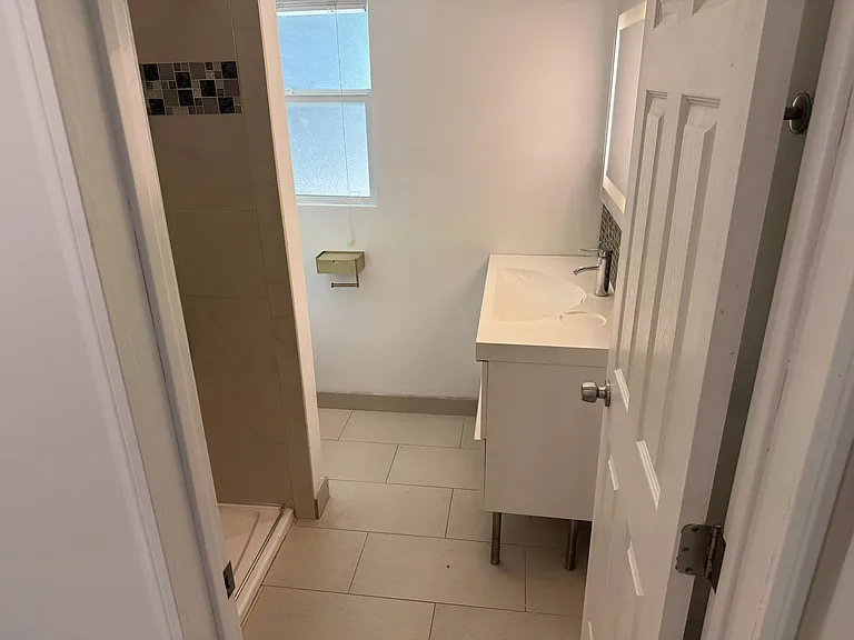 4623 Lowell Ave — Photo 19