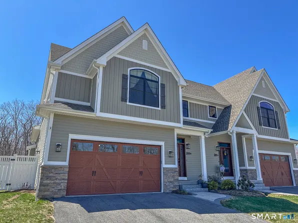 201 Edgewater Circle #B, East Hampton, CT 06424