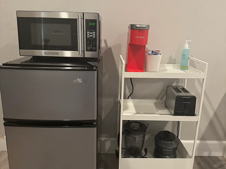 5827 Rose Ave #2 — Photo 8