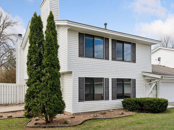 3842 Heather Dr, Eagan, MN 55122