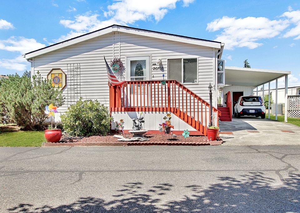 1st image of 20708 10th Ave E