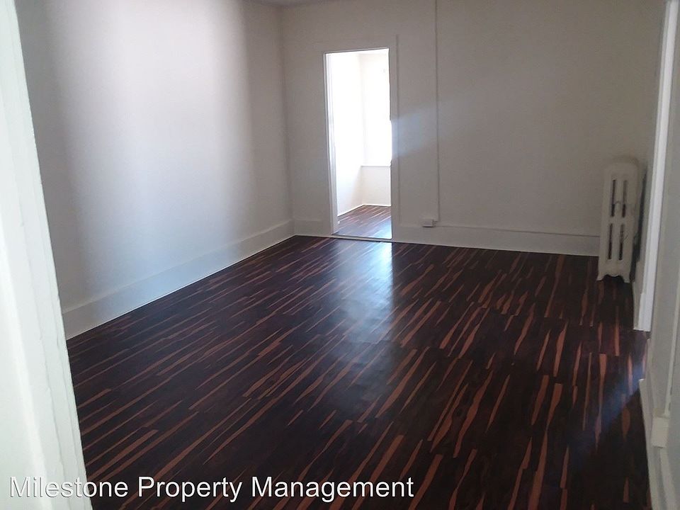French 601 N. Montana Apartments Miles City, MT Zillow