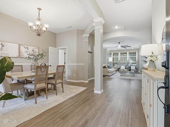 5th image of 1709 LOCHAMY Lane