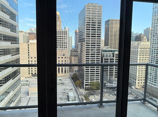 11 W Grand Ave, Chicago, IL 60654