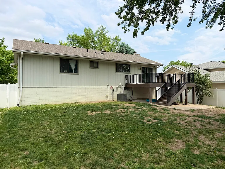 727 W Leon Dr — Photo 36