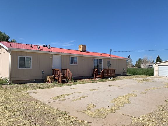 3rd image of 802 12th St
