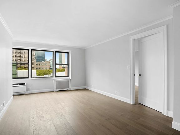 4th image of 333 E 34th St APT 9C