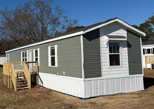 2nd image of 25 Olive Rd #12