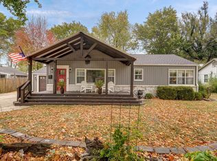 1617 E Portland St, Springfield, MO 65804