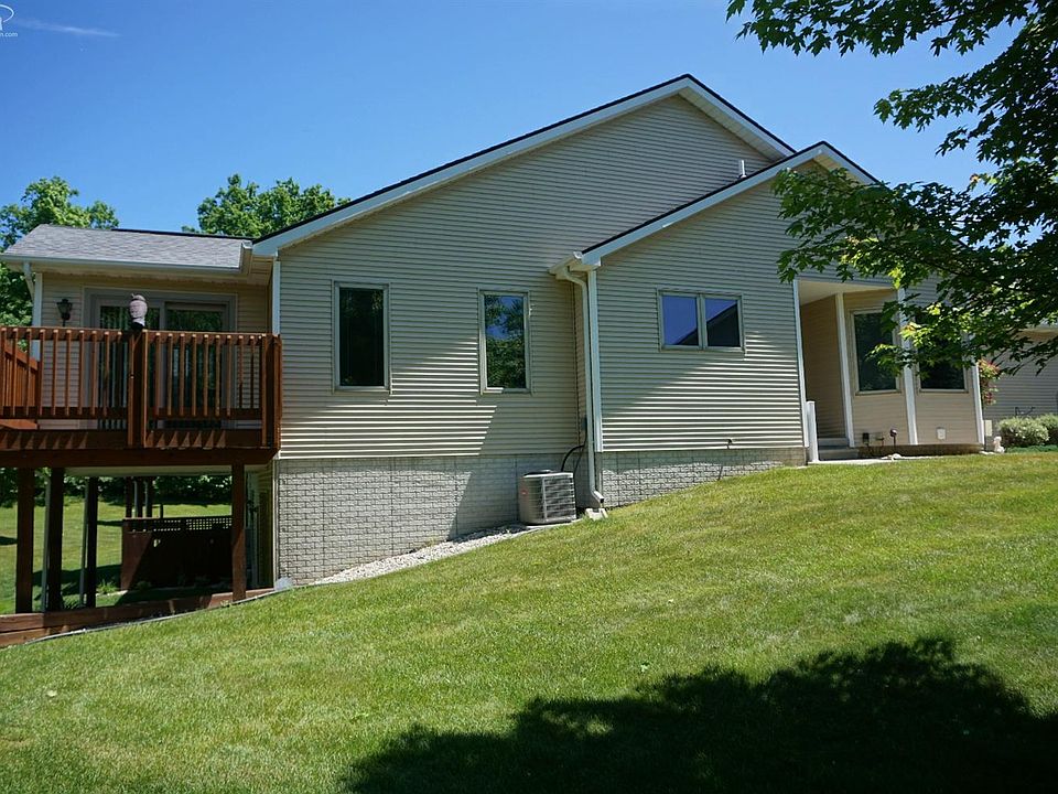 1st image of 1083 Jenna Dr