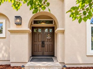 10884 Kimball Pl, Tustin, CA 92782