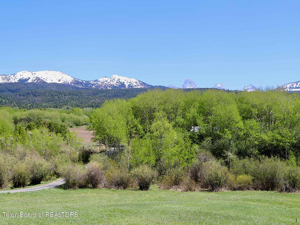 1st image of 350 W Teton Hideaway Dr