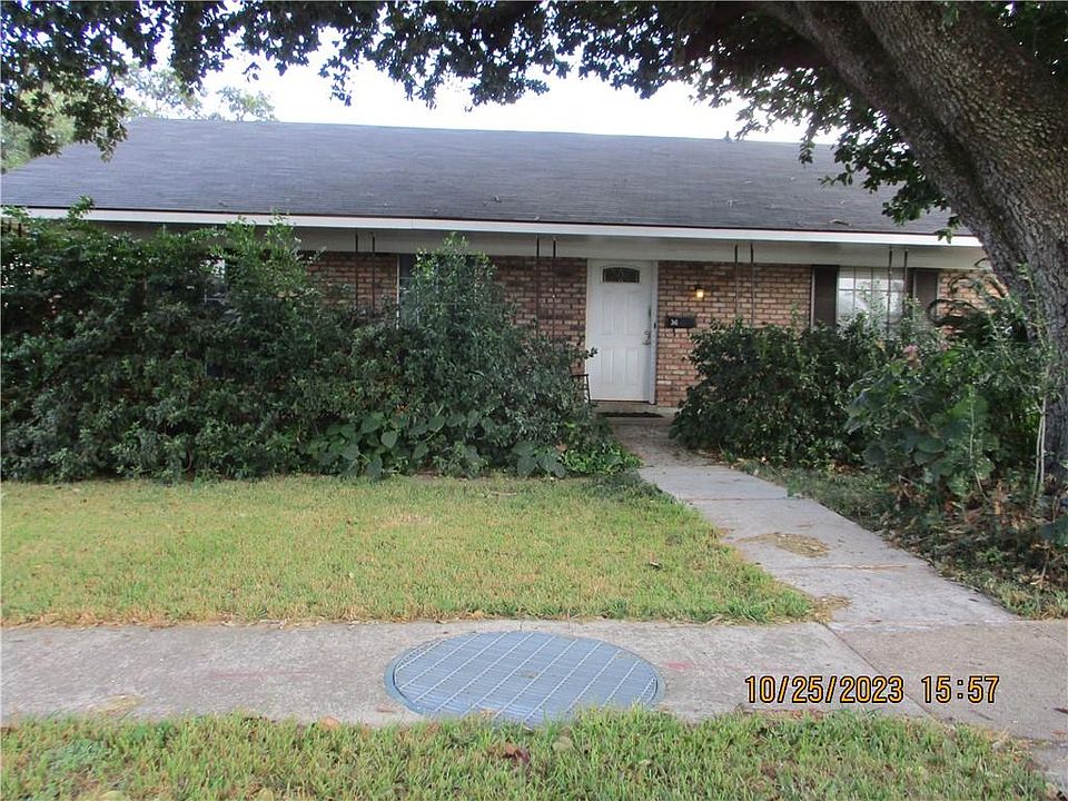 1st image of 36 Antigua Dr