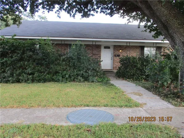 36 Antigua Dr, Kenner, LA 70065