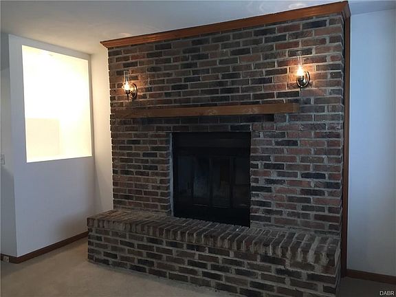 3rd image of 4054 Carondelet Dr