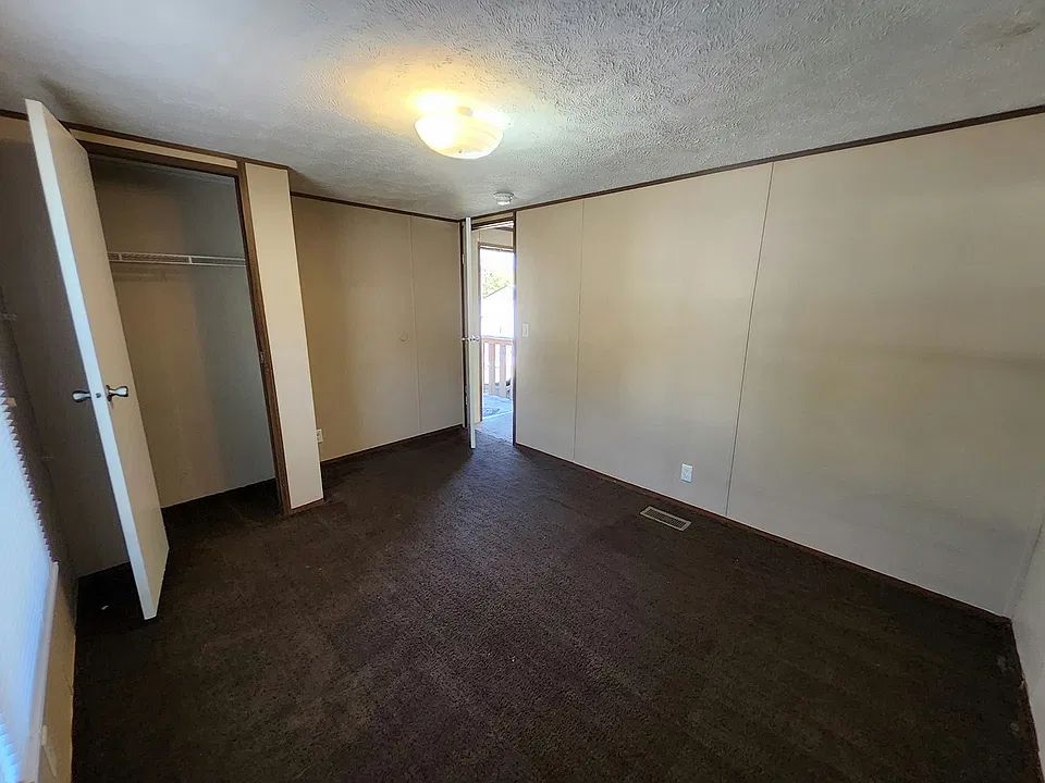 107 Dawson Dr