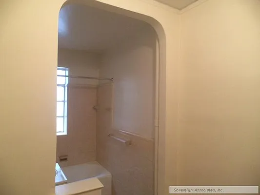 Rented by Sovereign Associates | media 16