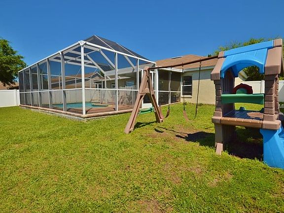 4th image of 5609 Brookdale Way