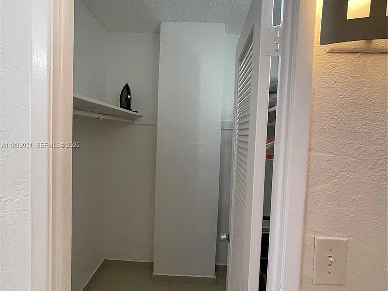19390 Collins Ave #1405 — Photo 28