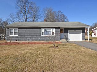 33 Lourdes Dr, Leominster, MA 01453