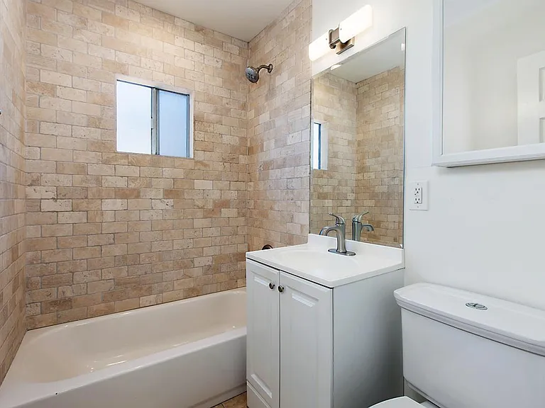 4033 Wilson Ave — Photo 10