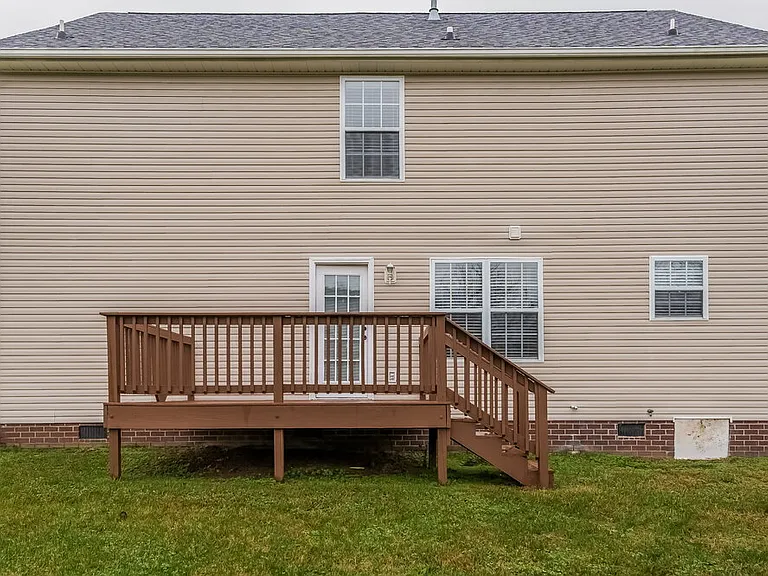1864 Devon Dr — Photo 17