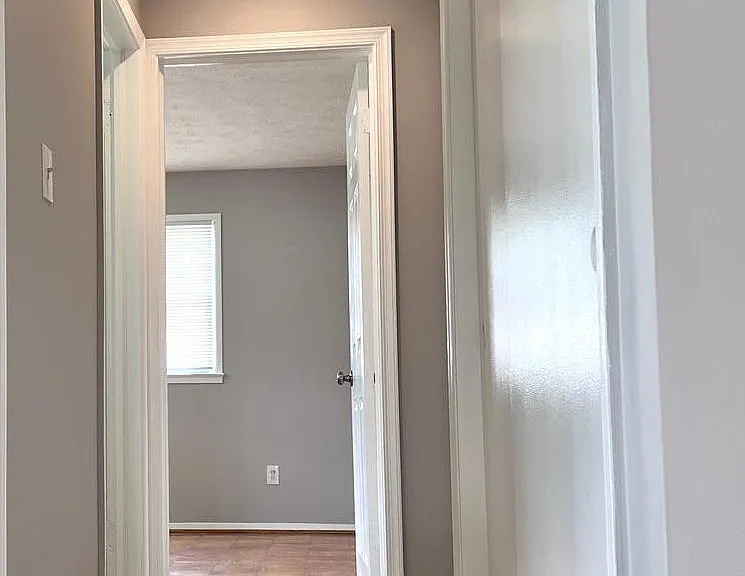 5350 Ravensworth Rd — Photo 27