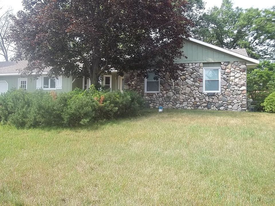 2nd image of 3055 Rapidfall Ct NE
