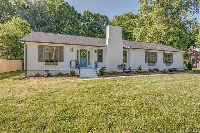 1st image of 202 Belwood Dr