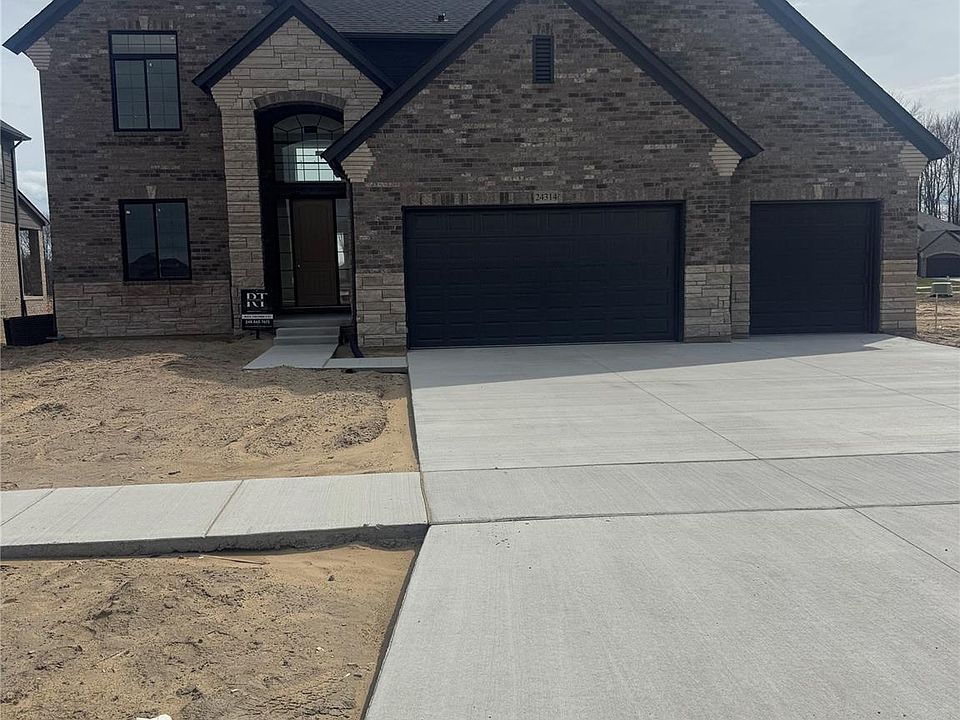 1st image of 24314 Sawgrass Dr