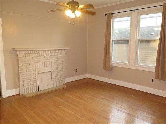 5th image of 2133 Burdette St