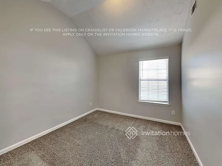 55 Keyton Dr — Photo 14