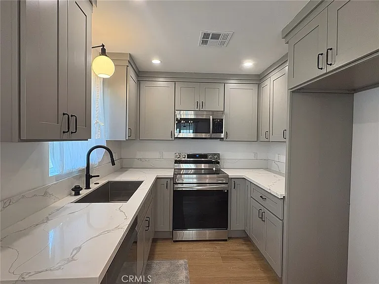 15210 San Jose St — Photo 1