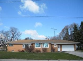 900 Main St, Saint Cloud, WI 53079