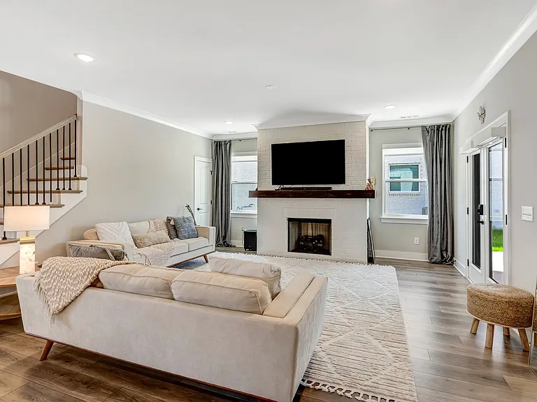 3270 Sassafras Ln — Photo 21