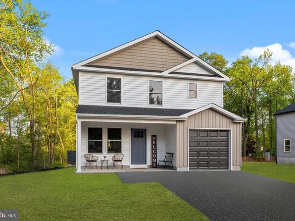 2804 Avenue B, Levittown, PA 19056